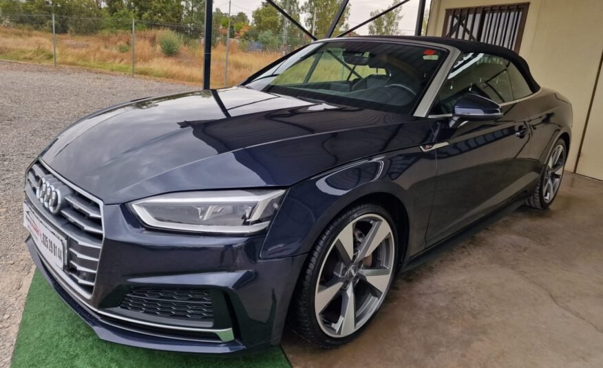 AUDI A5 Cabrio 2.0 TDI clean 140kW quattr S line 2p.