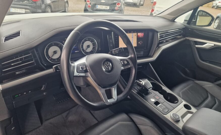 VOLKSWAGEN TOUAREG Premium 3.0 TDI 170kW 231CV Tip 4Mot 5p.