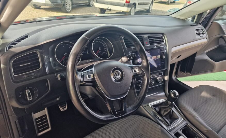 VOLKSWAGEN GOLF Advance 1.6 TDI