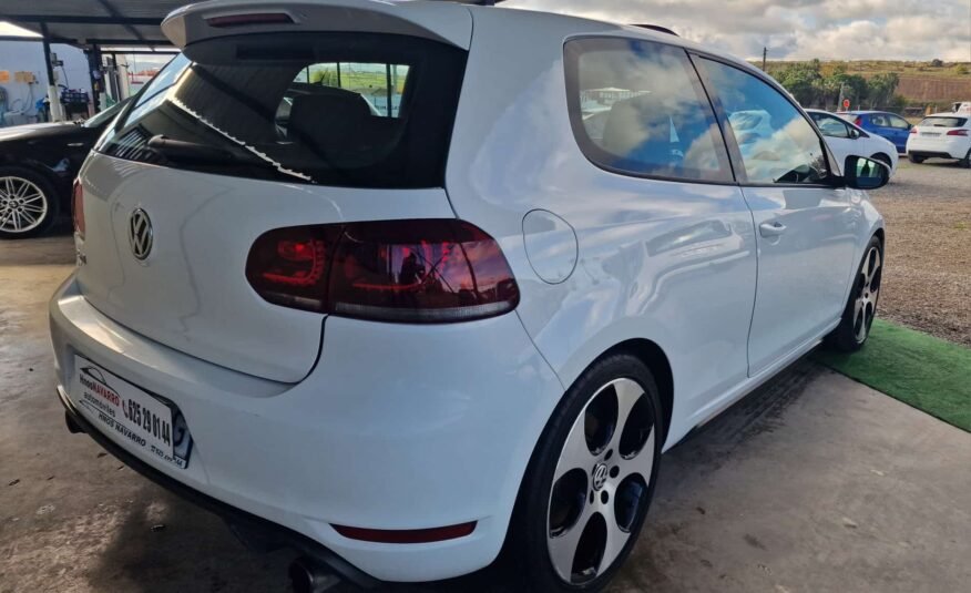 VOLKSWAGEN GOLF VI 2.0 TSI GTI